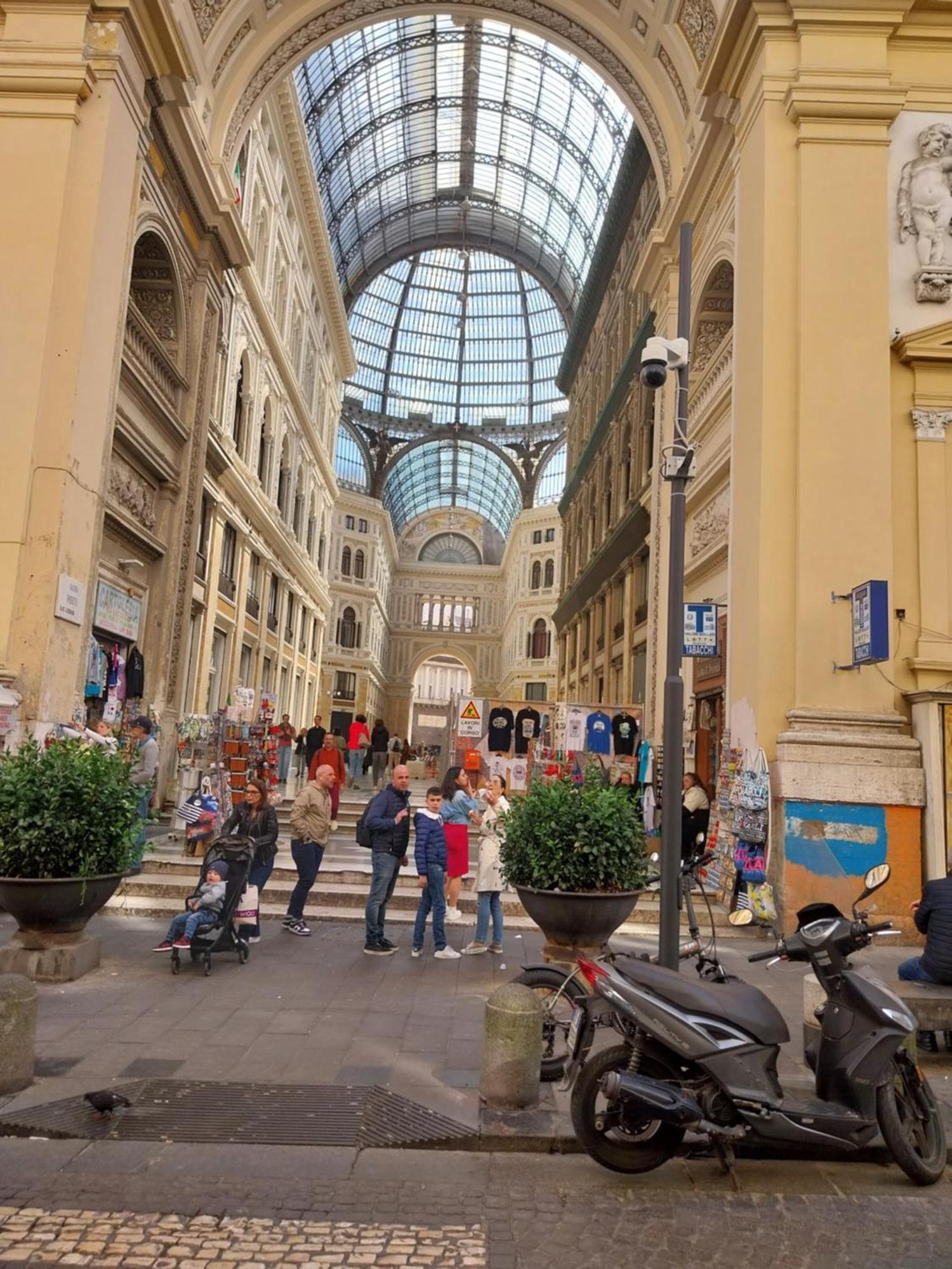 Spagnoli House Affittacamere Napoli